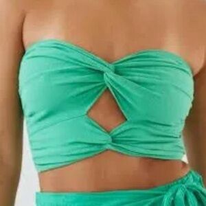 blanco by nature green top